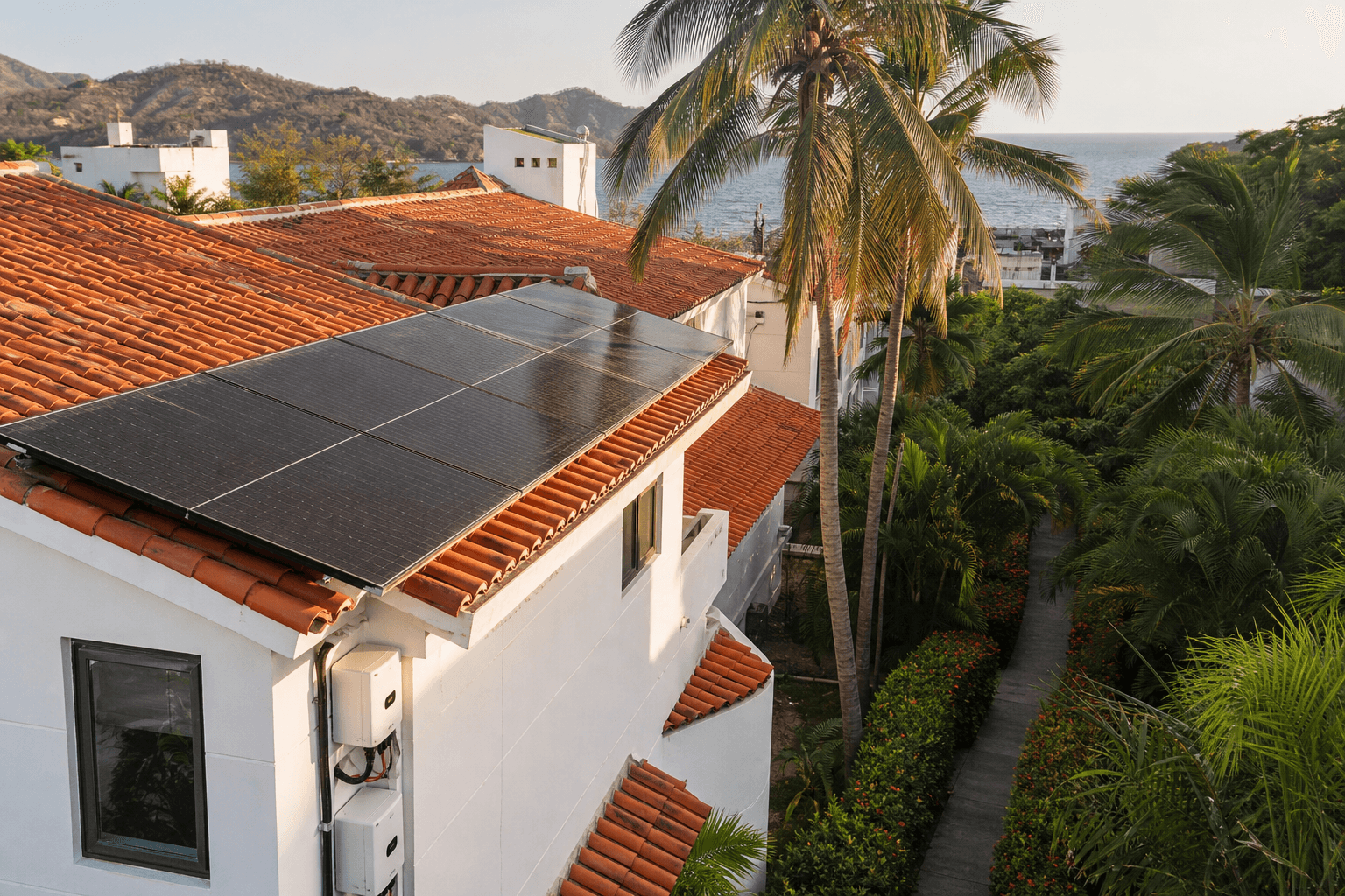 Hotel costa caribe — 22 kWp + respaldo BESS